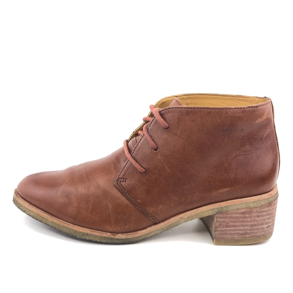 Clarks Originals High Heeled Desert Booties 8M